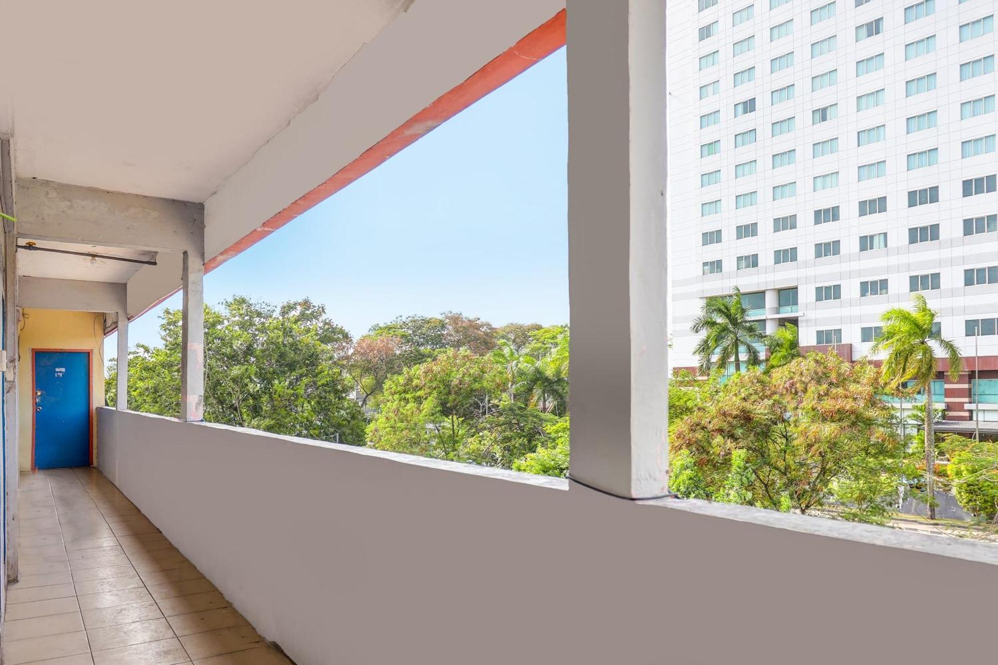 Oyo 92322 Hasan House Syariahnearpelabuhan Feri Harbor Bay Nagoya Ngoại thất bức ảnh